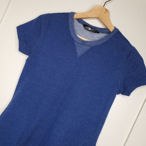 The North Face Dress T-shirt Style - Picture 4 of 9